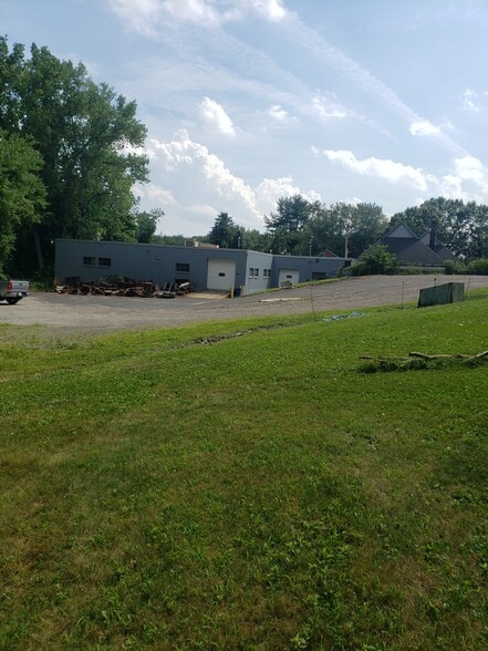 More Photos Of 330 Fuller Rd, Chicopee Distribution For Sale