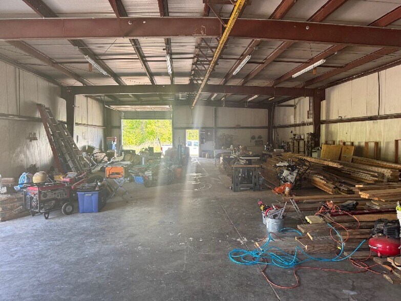 More Photos Of 5201 Reichhold Rd, Tuscaloosa Warehouse For Sale