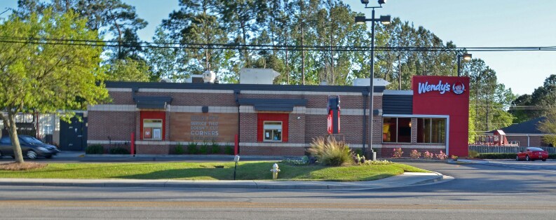 More Photos Of 9145 University Blvd, Charleston Fast Food For Sale