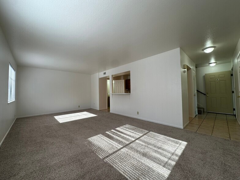 More Photos Of 3337 La Canada Dr, Cameron Park Apartments For Sale