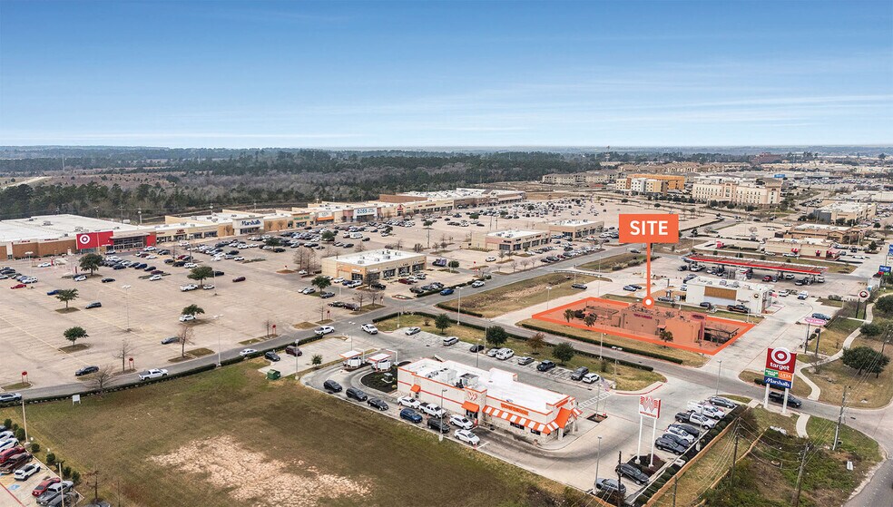 More Photos Of 253 Interstate 45 S, Huntsville Freestanding For Lease