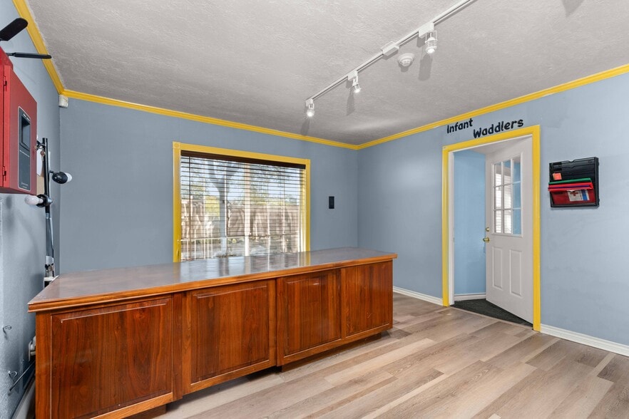 More Photos Of 516 N Tx-3 Hwy, League City Freestanding For Lease