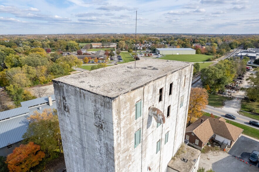 More Photos Of 14727 S Naperville Rd, Plainfield Industrial For Sale