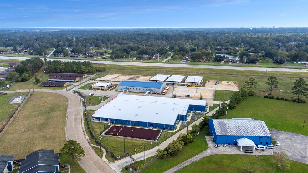 More Photos Of 7720 Park North Dr, Beaumont Schools For Sale