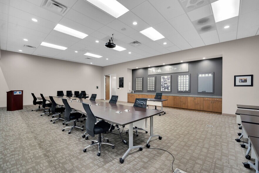 More Photos Of 1620 Valwood Pky, Carrollton Research And Development For Sale