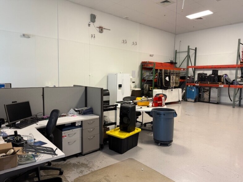 More Photos Of 5051 NW 13th Ave, Pompano Beach Light Distribution For Lease