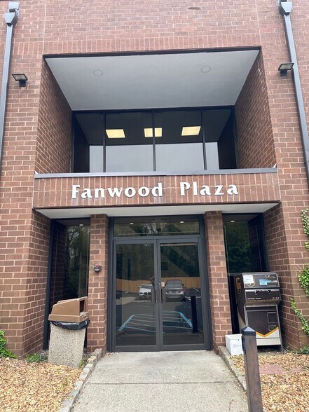 More Photos Of 313 South Ave, Fanwood Medical For Lease