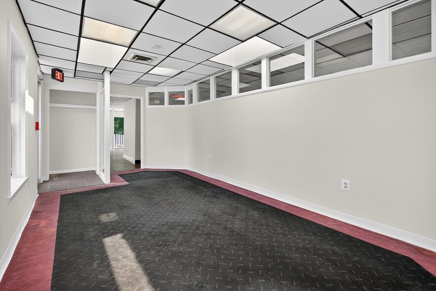 More Photos Of 10101 Lorain Ave, Silver Spring Medical For Sale