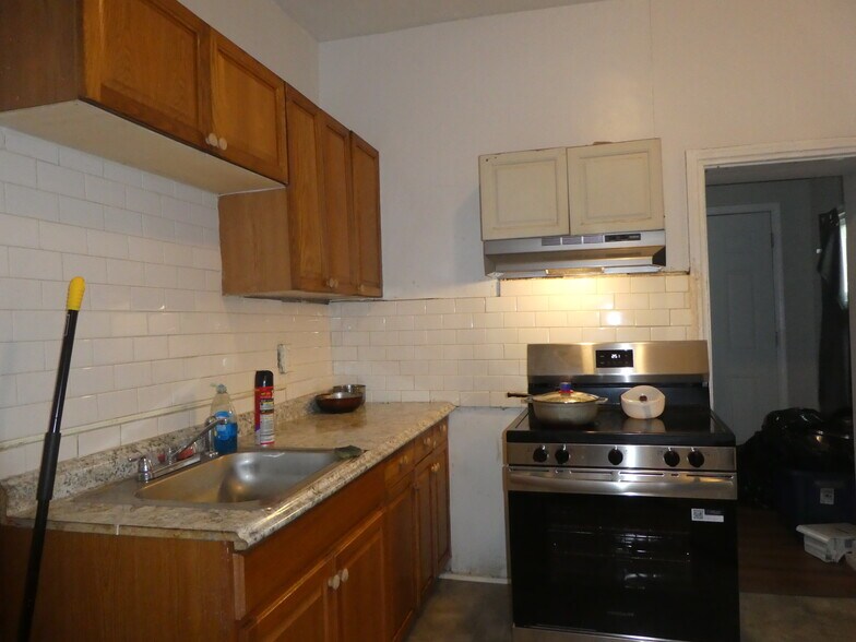 More Photos Of , Philadelphia Unknown For Sale