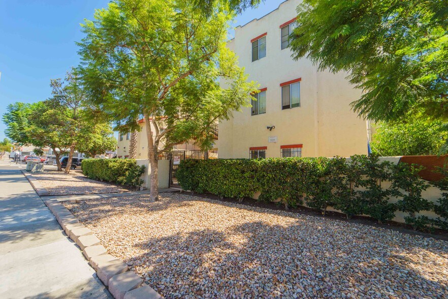 More Photos Of 3691 National Ave, San Diego Apartments For Sale