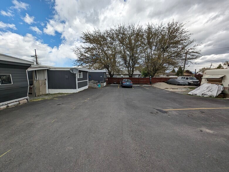 More Photos Of 160 W 800 S, Payson Manufactured Housing Mobile Home Park For Sale
