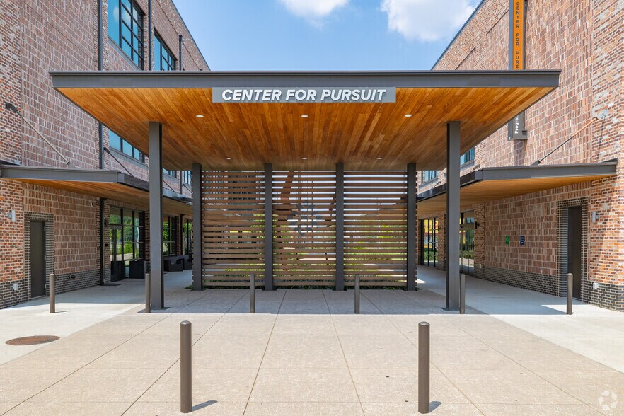 More Photos Of 4400 Harrisburg Blvd, Houston Unknown For Lease