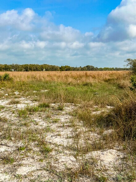 More Photos Of 2020 Market st, Rockport Land For Sale