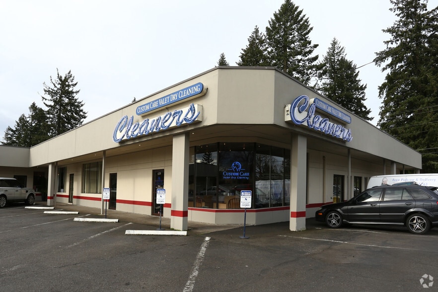 Primary Photo Of 6401 E Mill Plain Blvd, Vancouver Storefront For Lease