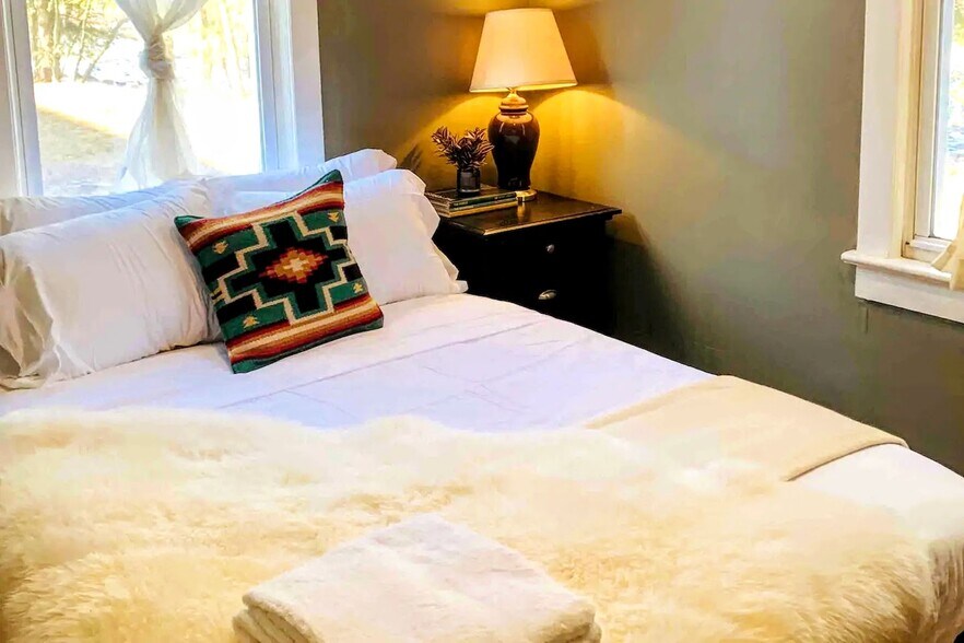 More Photos Of 42-50 Stoney Clove -1, Hunter Apartments For Sale