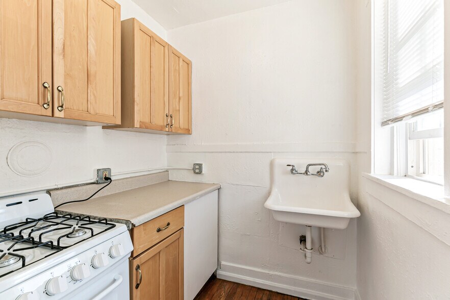 More Photos Of 702 E 12th Ave, Denver Apartments For Sale