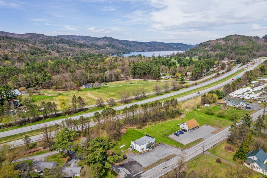 More Photos Of 456 US-5, Fairlee Restaurant For Sale