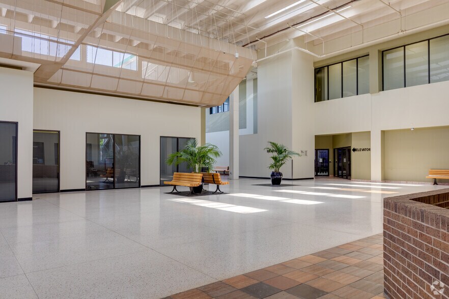 More Photos Of 2401 NW 23rd St, Oklahoma City Office For Lease