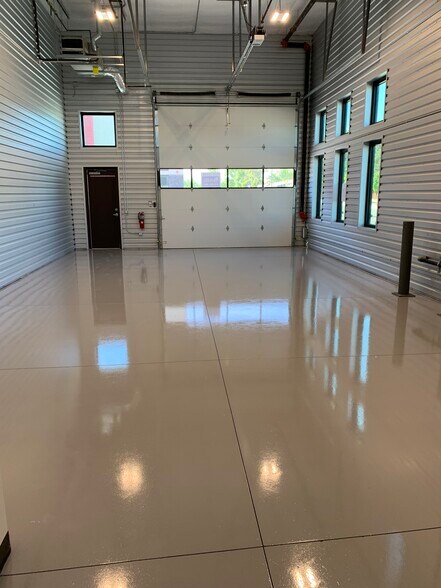 More Photos Of 5705 N Garfield Ave, Loveland Industrial For Sale