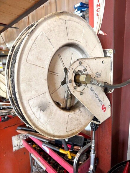 More Photos Of 2841 Old Franklin Tpke, Rocky Mount Auto Repair For Sale