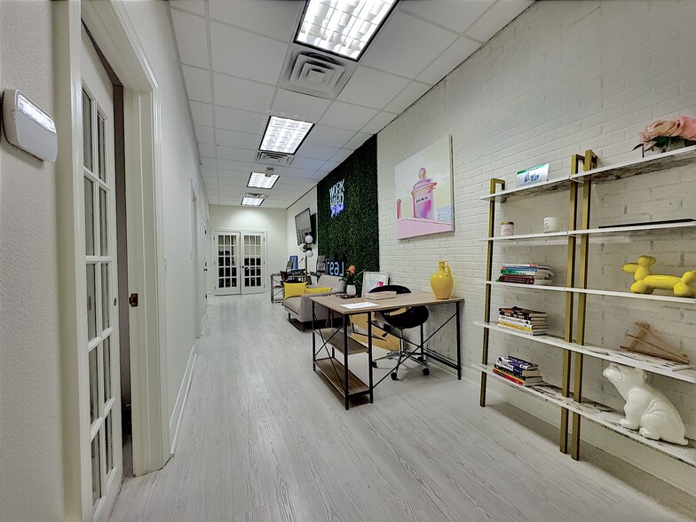 More Photos Of 3015 N Ocean Blvd, Fort Lauderdale Apartments For Sale