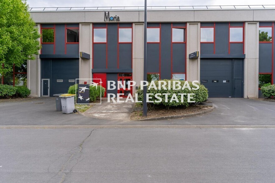 Primary Photo Of , Antony Office For Sale