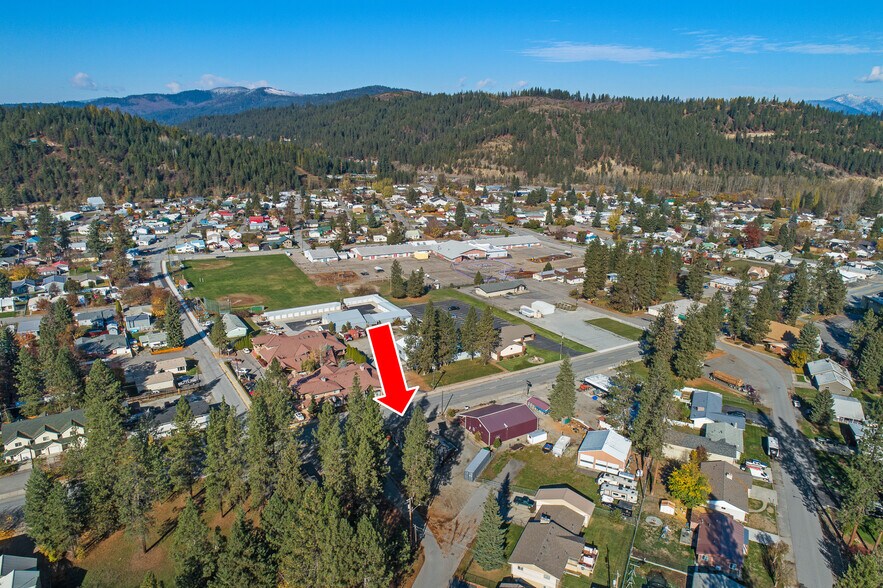 More Photos Of 207 S Division St, Pinehurst Storefront Retail Residential For Sale