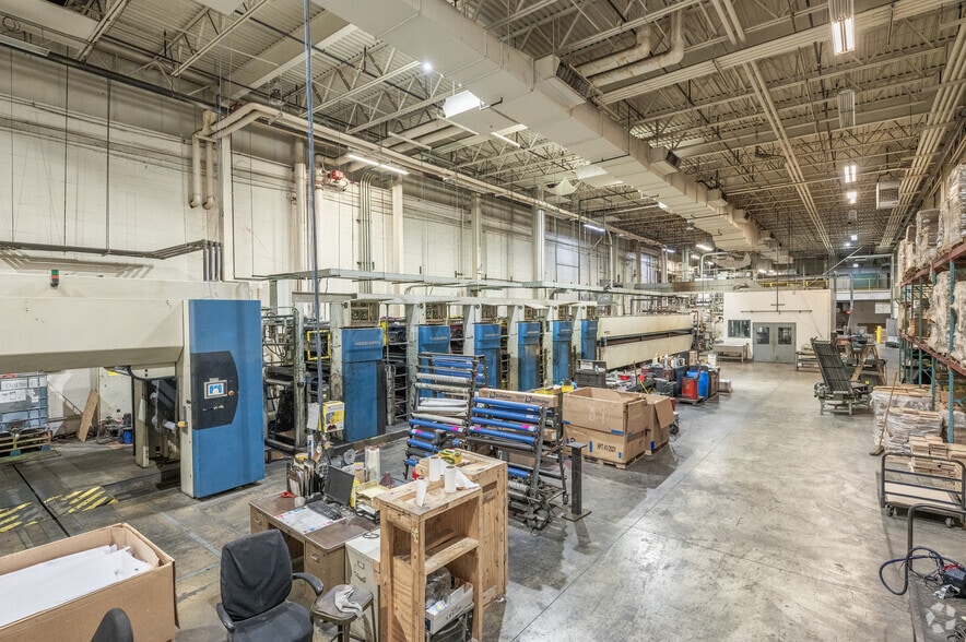 More Photos Of 4437 E 49th St, Cleveland Warehouse For Lease