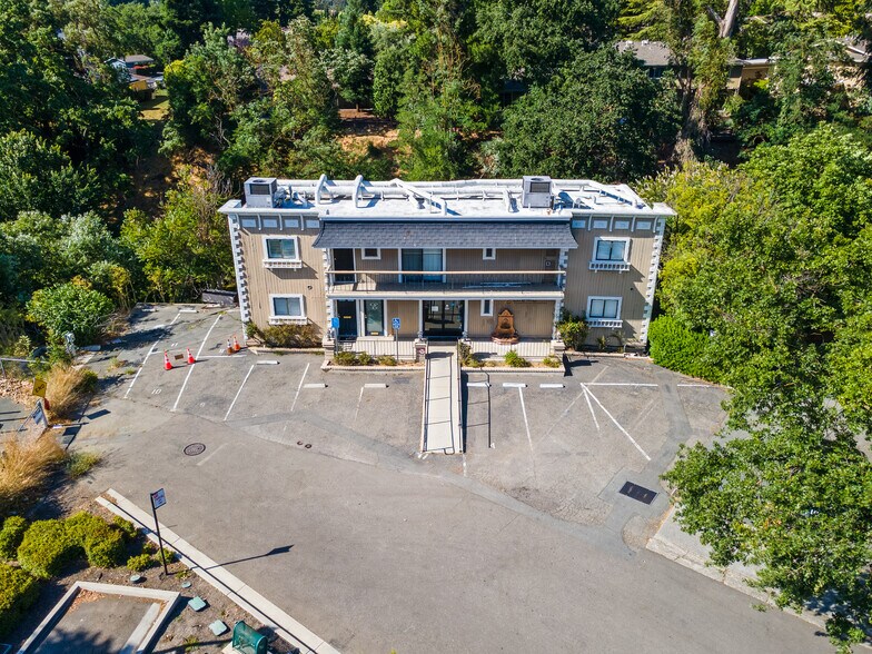 More Photos Of 360 Rose St, Danville Medical For Sale