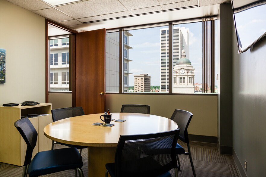 More Photos Of 200 E Main St, Fort Wayne Office For Lease