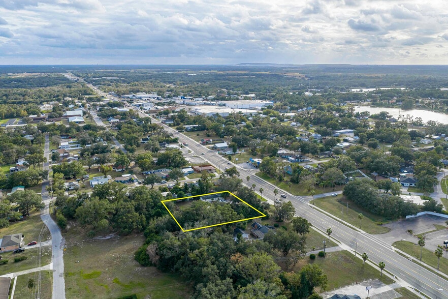 More Photos Of 100 NE 10th Ter, Mulberry Multifamily For Sale