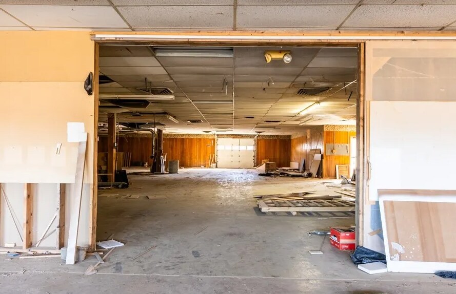 More Photos Of 166 Summit St, Mohawk Warehouse For Sale