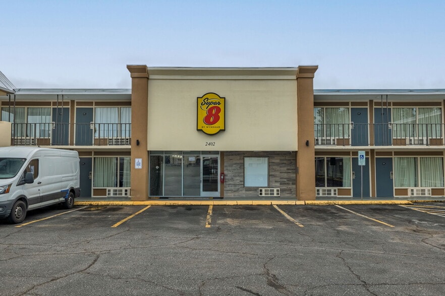 More Photos Of 2402 S Sterling St, Morganton Hotel For Sale