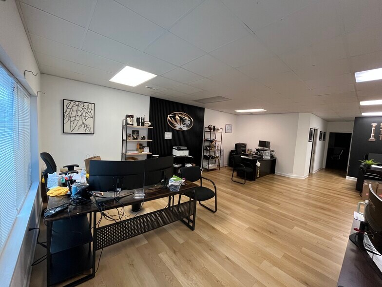 More Photos Of 2011 Chapel Plaza Ct, Columbia Land For Lease
