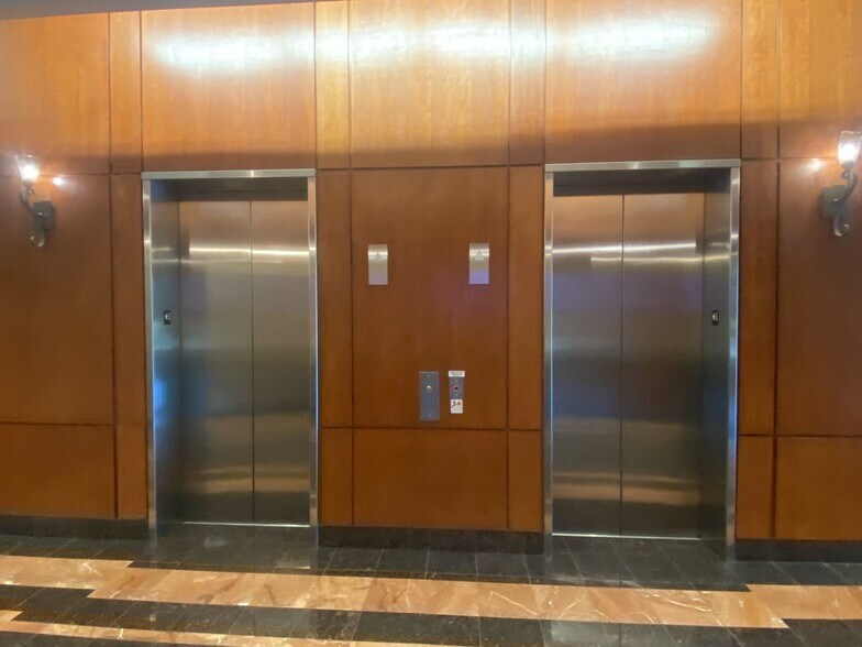 More Photos Of 1575 Heritage Dr, McKinney Office For Lease