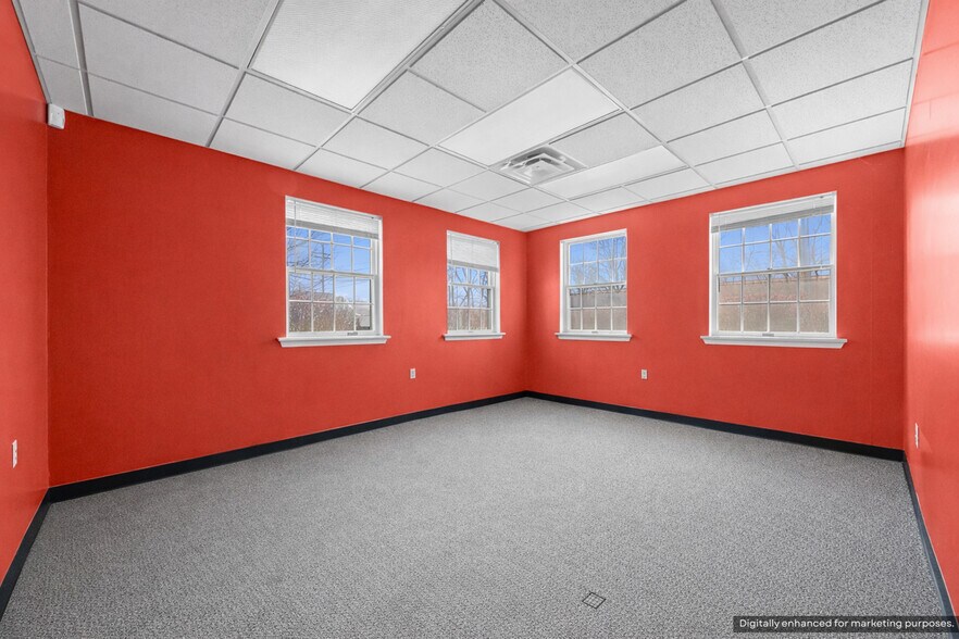 More Photos Of 16172 Imperial Pky, Strongsville Service For Sale