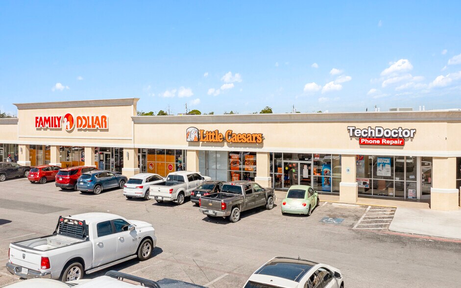 More Photos Of 621-625 E 42nd St, Odessa General Retail For Sale