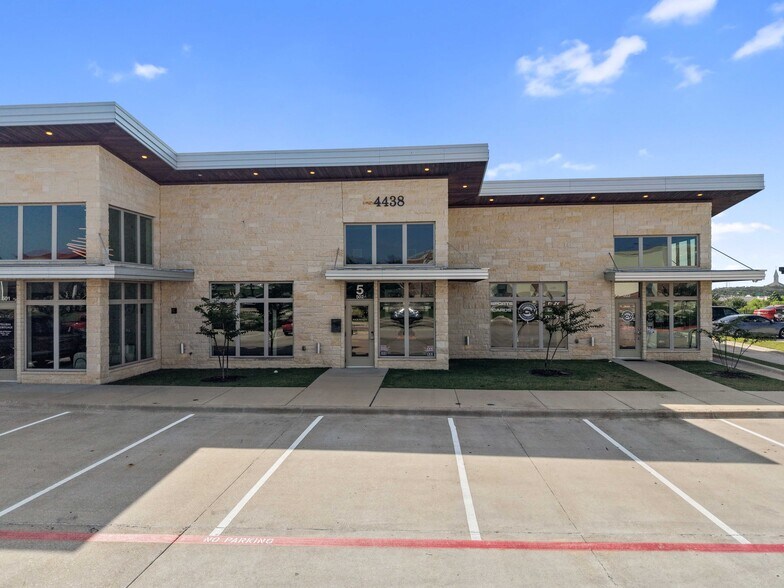 More Photos Of 4438 Highway 6 S, College Station Office For Sale