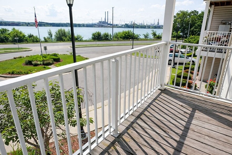 More Photos Of 3345 Military St, Port Huron Apartments For Sale