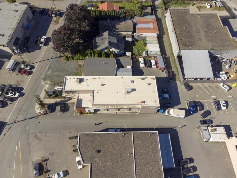 More Photos Of 45949 Rowat Av, Chilliwack Auto Repair For Sale