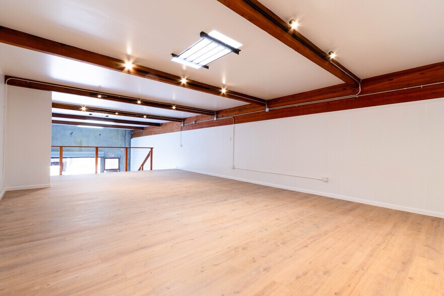 More Photos Of 1385-1395 Fairfax Ave, San Francisco Light Distribution For Lease