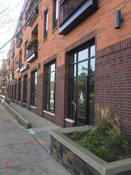 More Photos Of 1-9 W Franklin Ave, Minneapolis Apartments For Lease