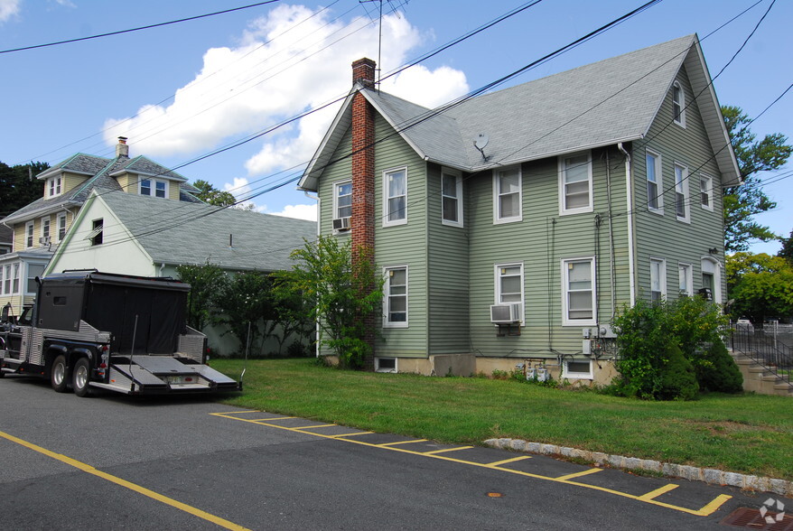 More Photos Of 306 Division St, Boonton Warehouse For Lease