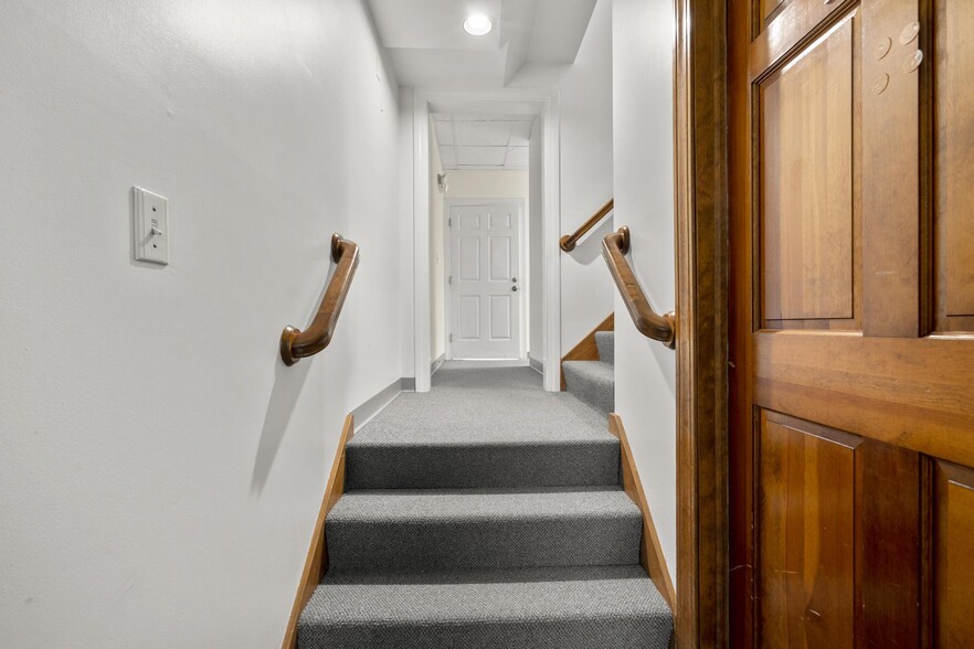 More Photos Of 45 W Main St, Avon Loft Creative Space For Sale