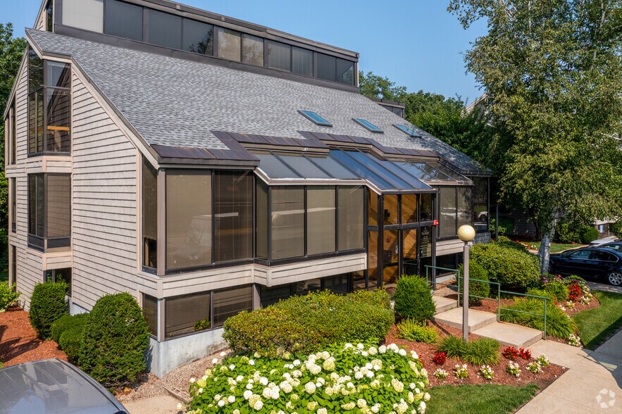 More Photos Of 7 Kimball Ln, Lynnfield Office For Lease