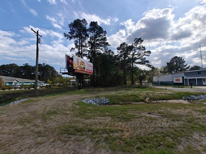 More Photos Of 1500 E Us-501 Hwy, Conway Flex For Sale
