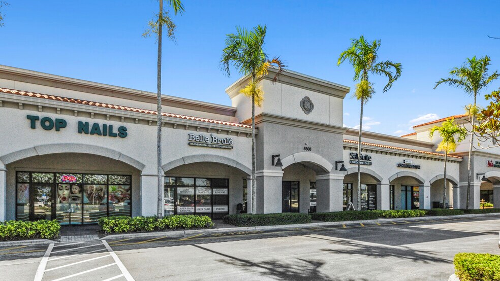 More Photos Of 5500-5516 S State Road 7, Lake Worth Unknown For Lease