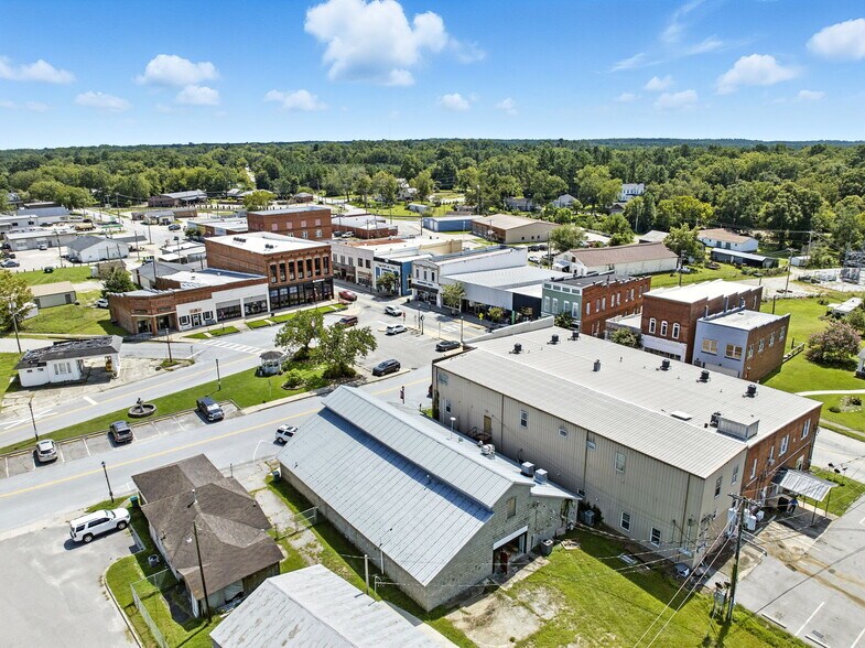 More Photos Of 208 N Main St, Prosperity Office Residential For Sale