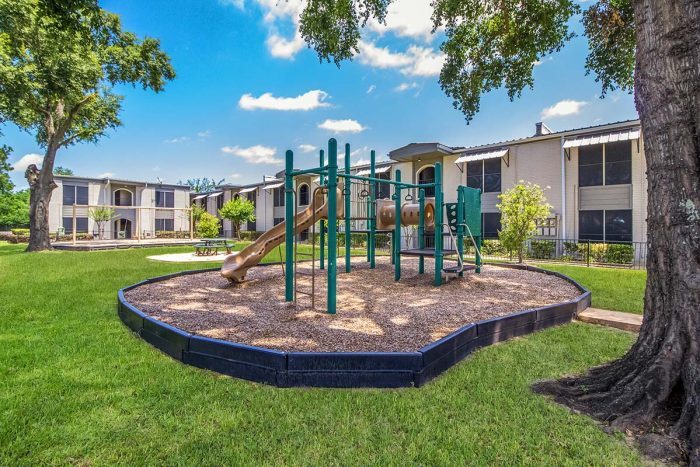 More Photos Of 7987 Bellfort St, Houston Apartments For Sale