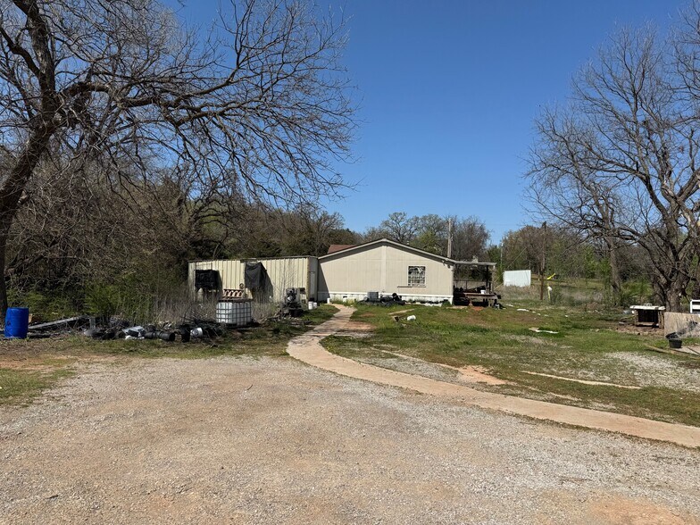 More Photos Of 42506 Westech Rd, Shawnee Warehouse For Sale